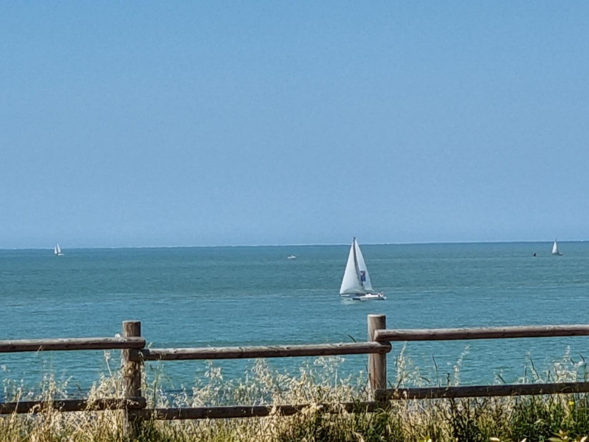 Les Rochers De Vallieres, Appartement De 35 M2 Avec 1 Chambre, Terrasses, Jardin 140 M2, Vue Panoramique Face A L'Ocean ! Saint-Georges-de-Didonne ภายนอก รูปภาพ